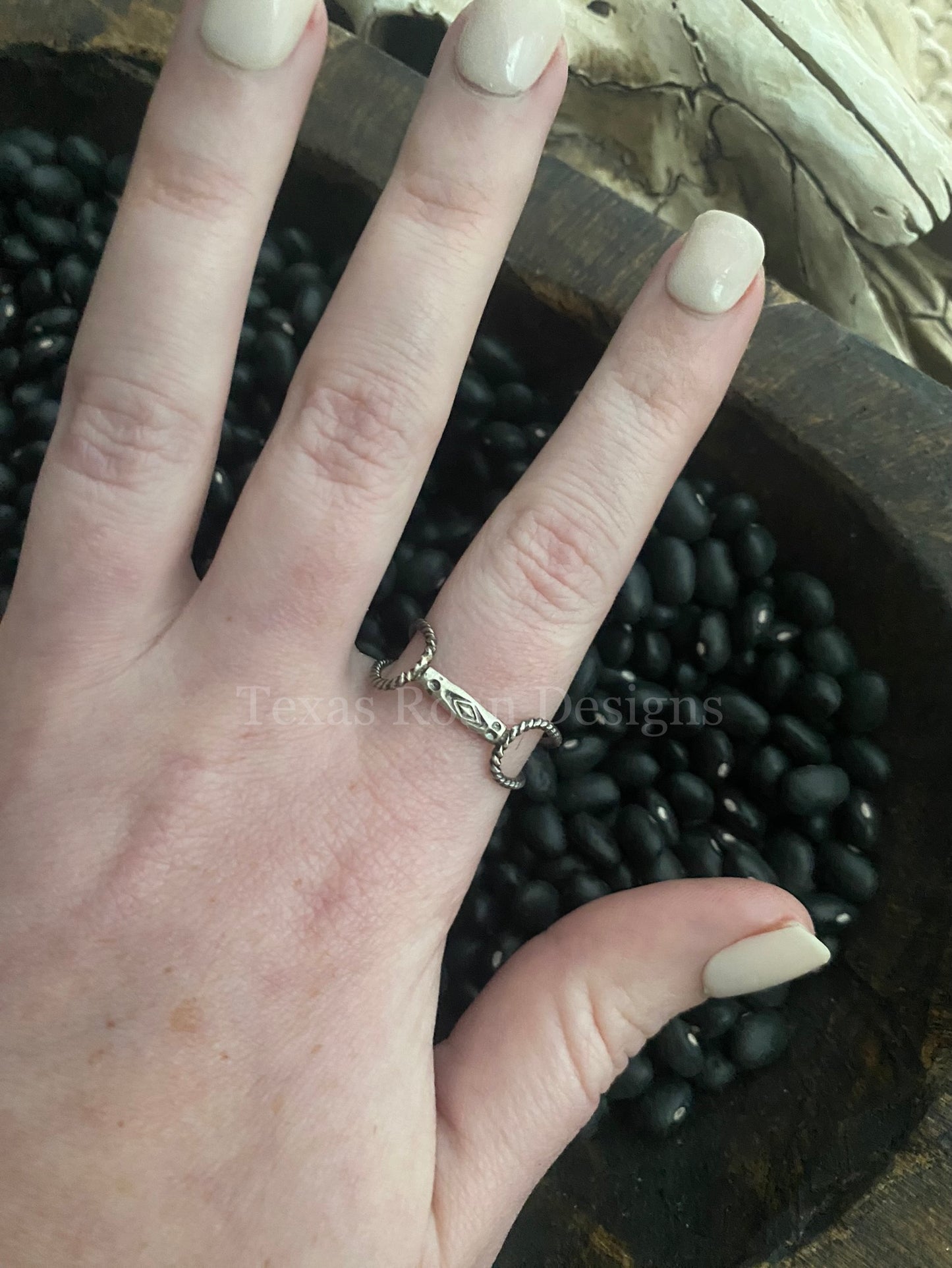 Lasso’d sterling ring