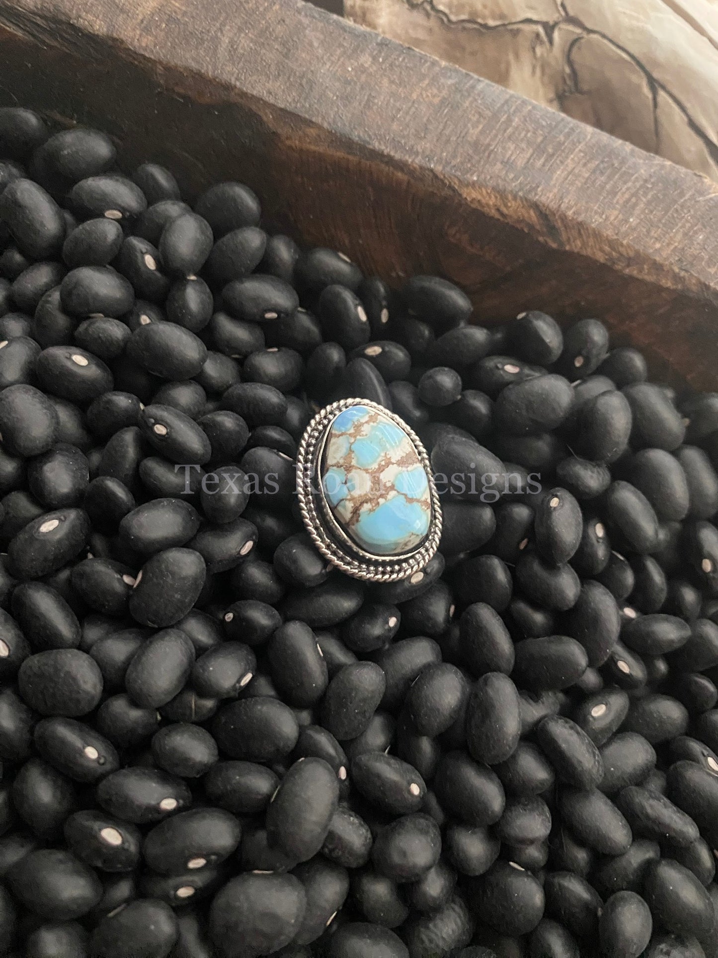 Golden hills ring