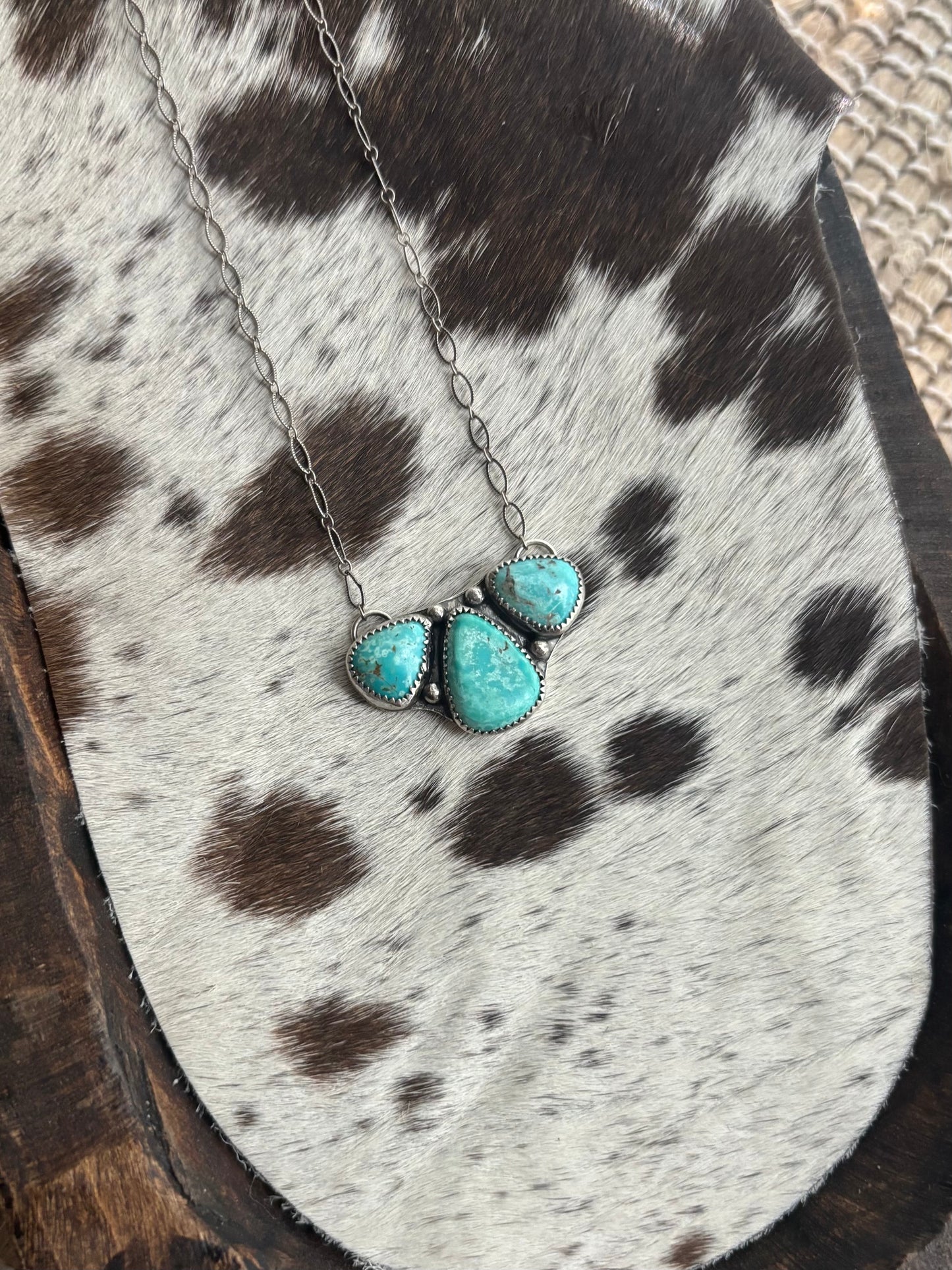 White water cluster necklace