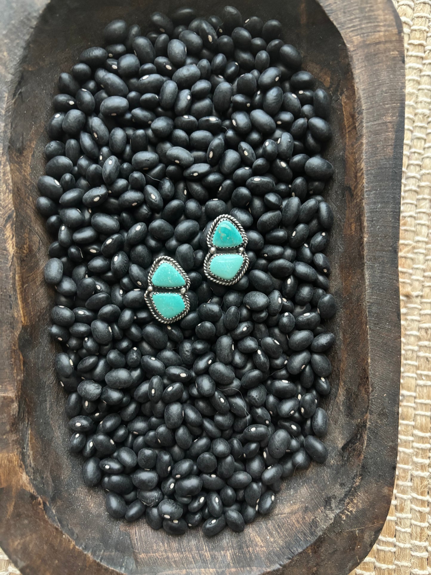 Carico lake studs