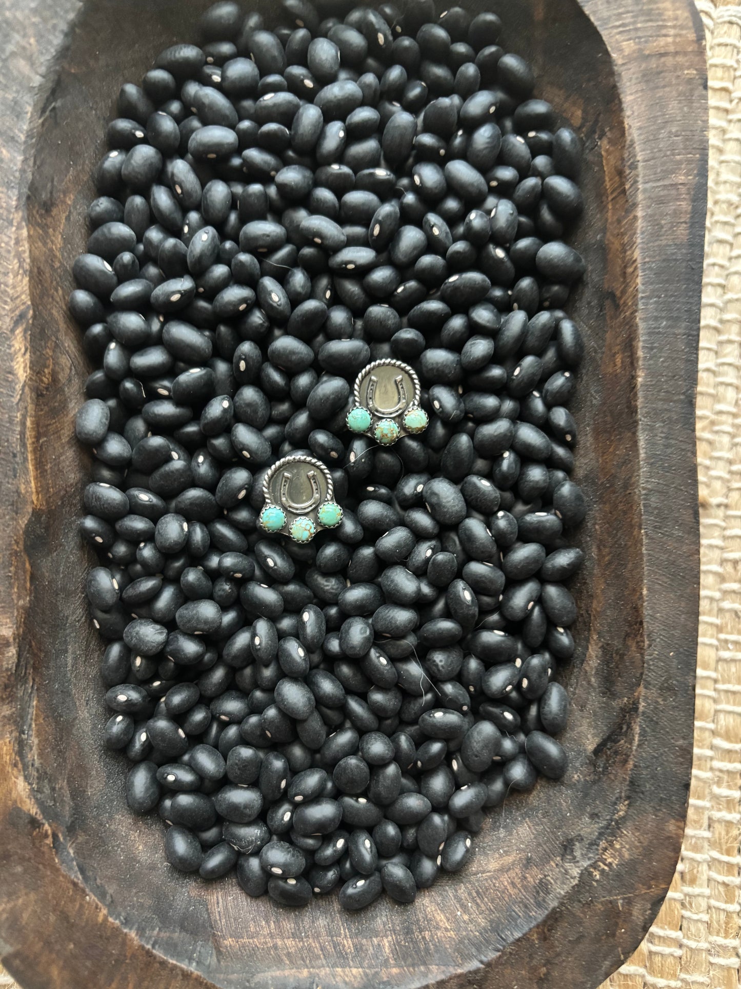 Horseshoe studs