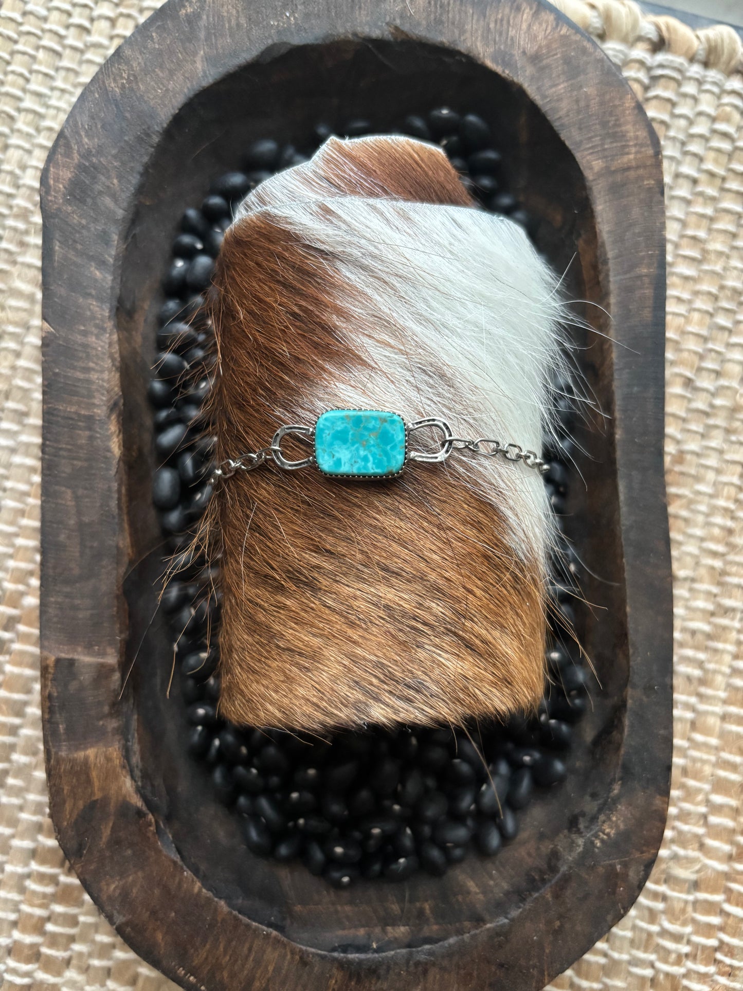 Horseshoe bracelet